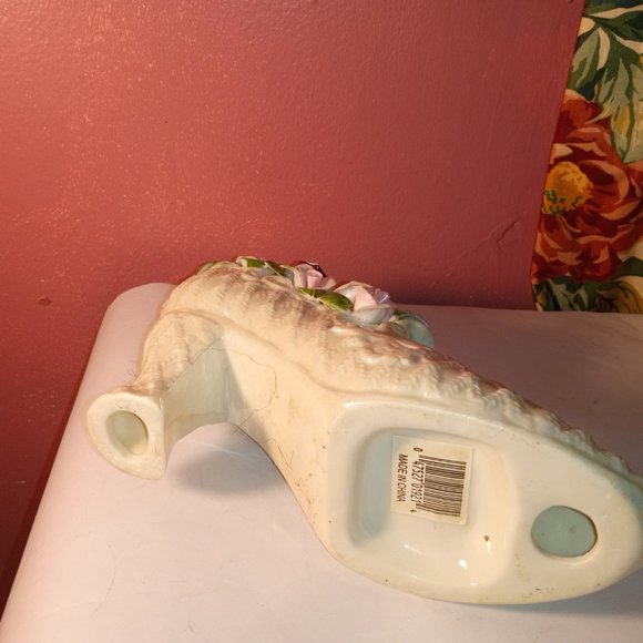 Fancy Ladies WHITE 8" Dress Shoe - Dresser Decor with PURPLE & PINK FLOWERS - Picture 10 of 11